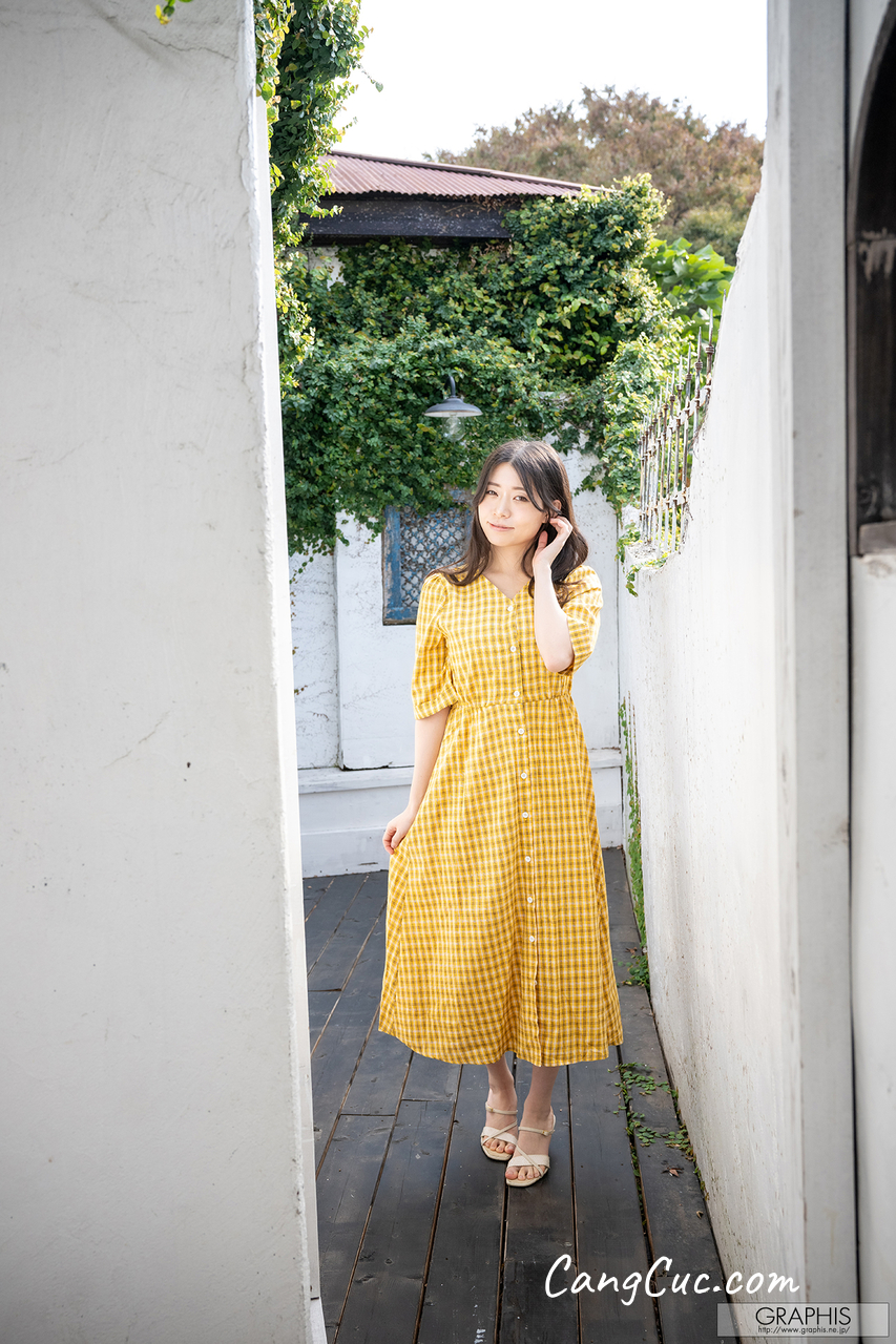 [JP] Hamabe Kaho (浜辺栞帆) - [Graphis Gals] No.553 SPLENDID!